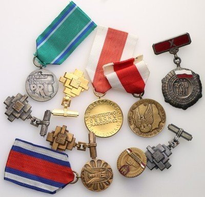 PRL odznaczenia + medale lot 10 sztuk różne