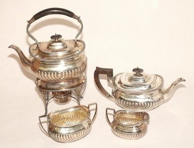 Anglia zestaw do herbaty XIX w. SREBRO (4 sztuki)