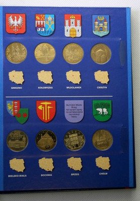 Herby 16 województw 2 złote GN 16 szt. w klaserze