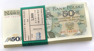 Banknoty 50 złotych 1988 ser HM paczka 100 szt UNC