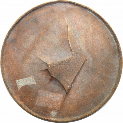Plakieta J. Markiewicz – naga kobieta