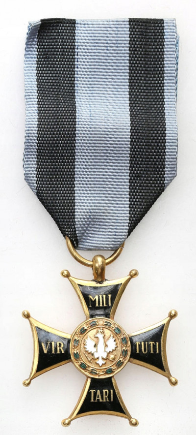 Krzyż Orderu Virtuti Militari wykonanie grawerskie