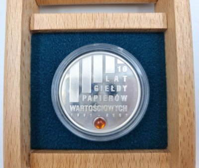 Polska. Medal 10 lat GPW 2001. SREBRO i BURSZTYN