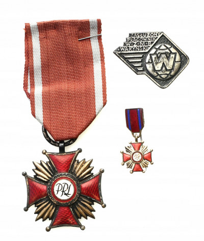 PRL. Srebrny krzyż zasługi, nadanie z 1945 r.