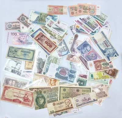 Świat - banknoty duży zestaw 82 sztuki