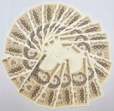 PRL. Banknoty 500 złotych 1982 – 26 sztuk