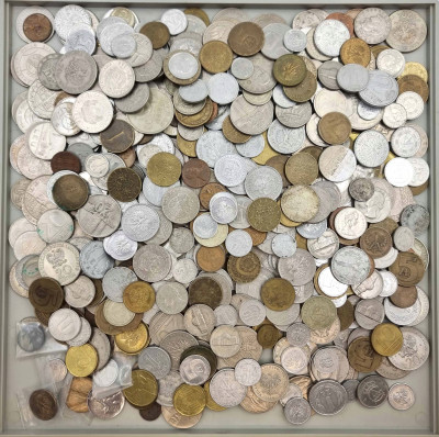 Świat - Duży zróżnicowany zestaw monet
