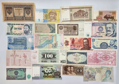 Świat. Zestaw banknotów RÓŻNE – 20 sztuk