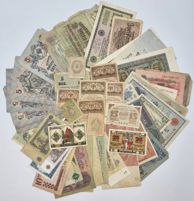 Rosja, Węgry, Niemcy, Ukraina. Banknoty, zestaw 68 sztuk