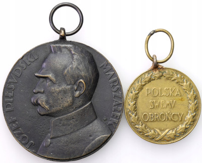 II RP. Medale. Józef Piłsudski, Polska Swemu Obrońcy, zestaw – 2 szt