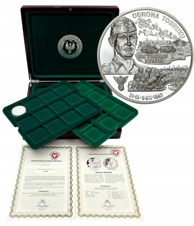 Medal. Obrona Tobruku + pudełko – SREBRO
