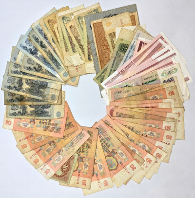 Rosja. Banknoty, zestaw 68 sztuk