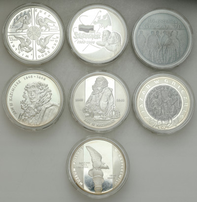 III RP. 10 złotych 1999 różne - zestaw 7 sztuk