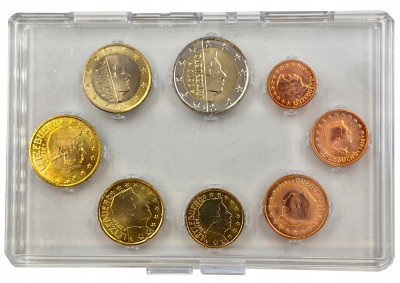 Zestaw rocznikowy - monety euro - 8 sztuk