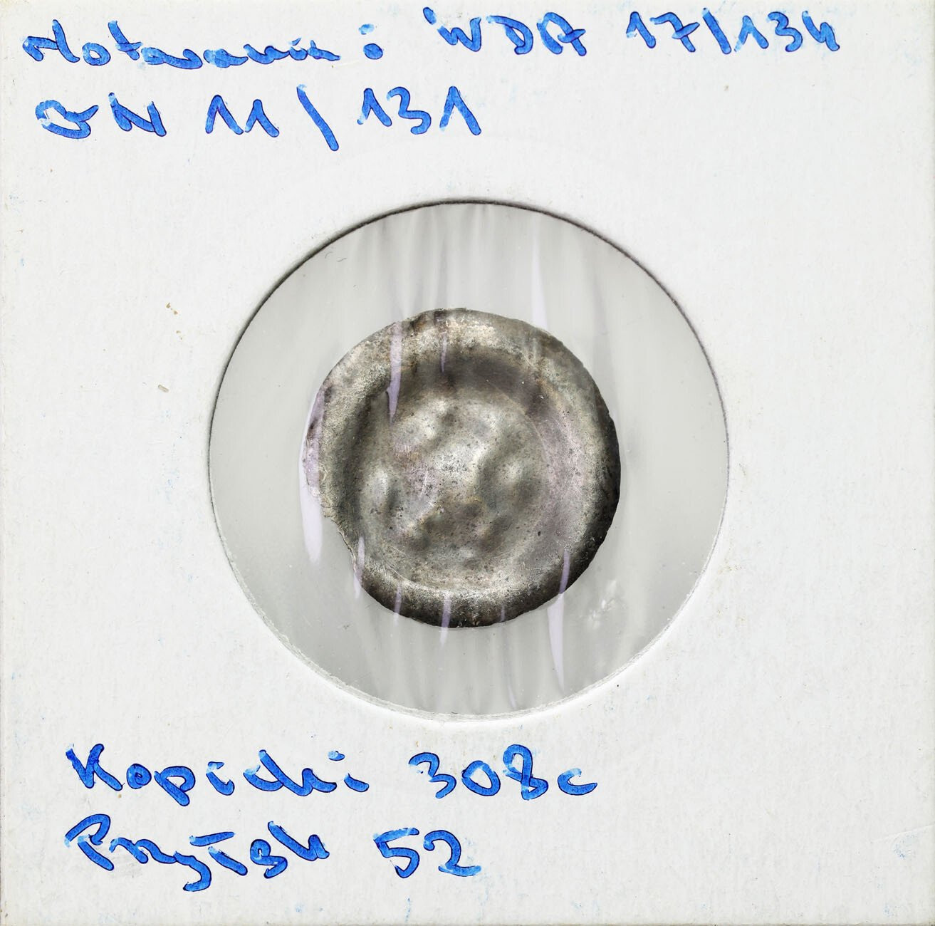 Władysław Łokietek (1305-1333). Księstwo Sandomierskie. Brakteat guziczkowy, półksiężyce - RZADKI