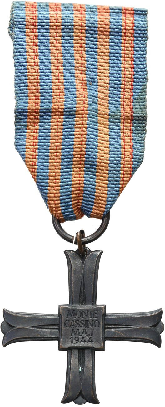 Krzyż Monte Cassino z numerem 48237