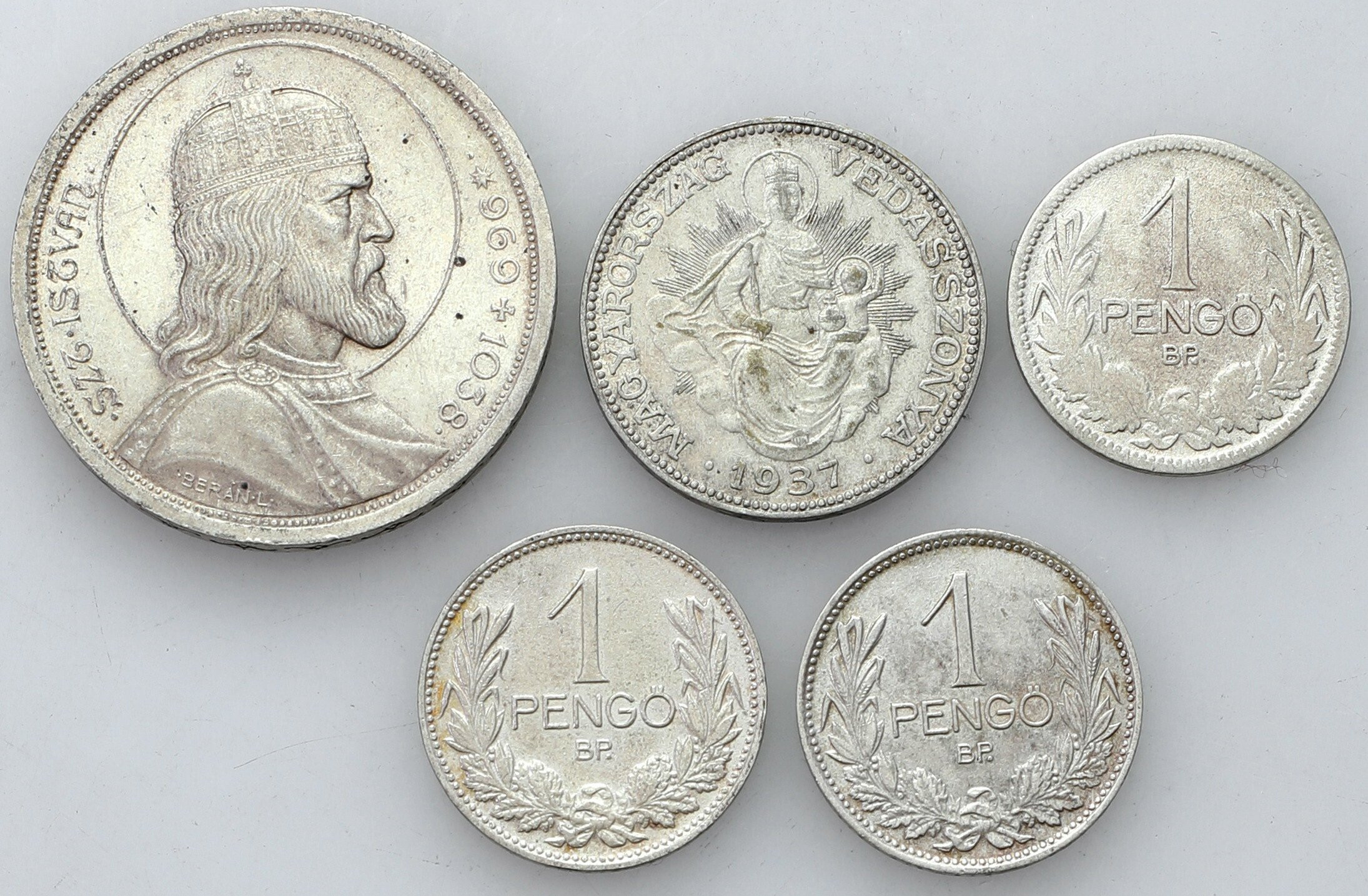 Węgry, MiklosHorthy (1920–1944). 3 x 1 pengo, 2 pengo, 5 pengo 1926-1938, Budapeszt, zestaw 5 monet