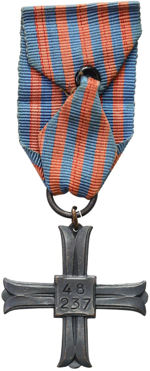Krzyż Monte Cassino z numerem 48237