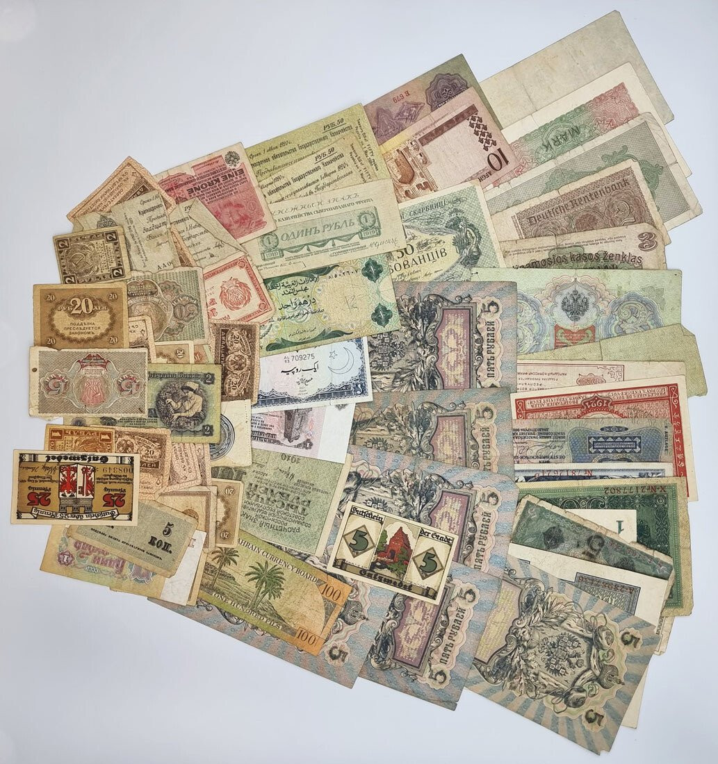 Rosja, Węgry, Niemcy, Ukraina. Banknoty, zestaw 68 sztuk