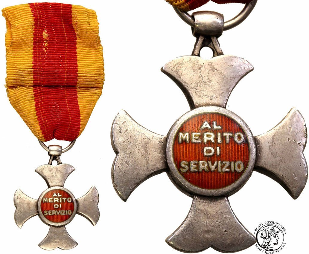 Włochy krzyż zasługi XX w. SREBRO