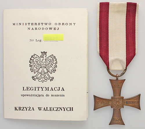 Krzyż Walecznych z legitymacją antydatowaną 1949