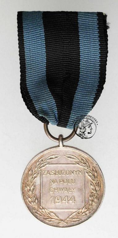 Medal ZASŁUŻONYM NA POLU CHWAŁY 1944