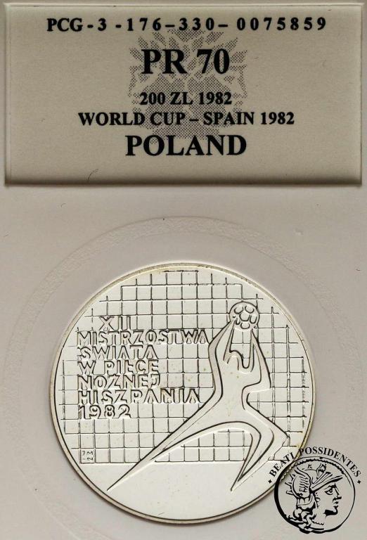 200 złotych 1982 Hiszpania - piłka PCG PR 70