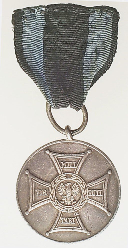 Medal Zasłużonym Na Polu Chwały 1944 wykonanie z lat 1944-45.