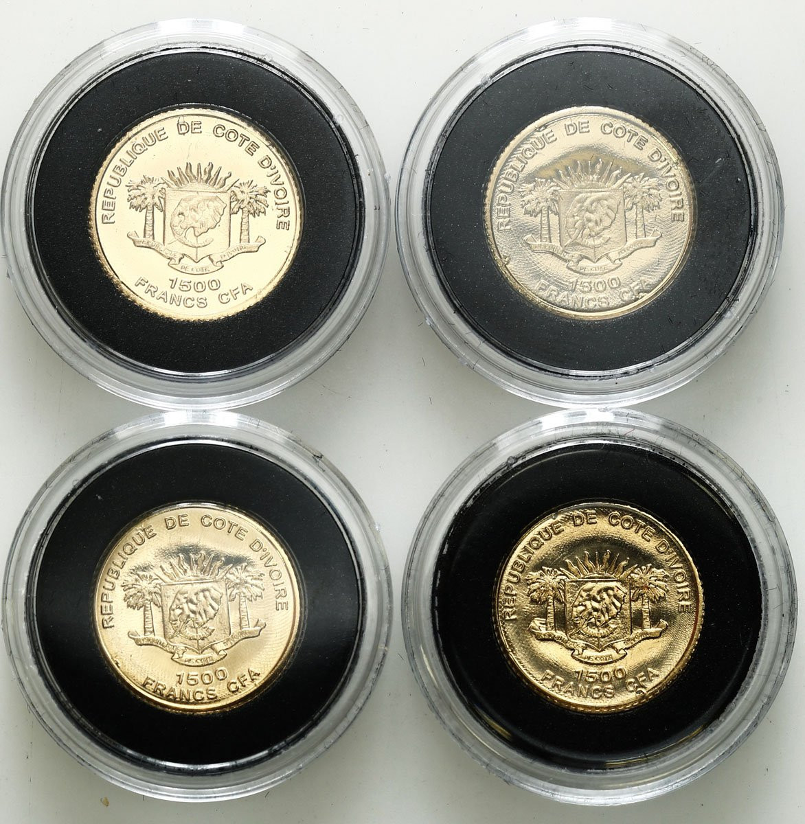 Najmniejsze monety świata zestaw 4 szt. ZŁOTO