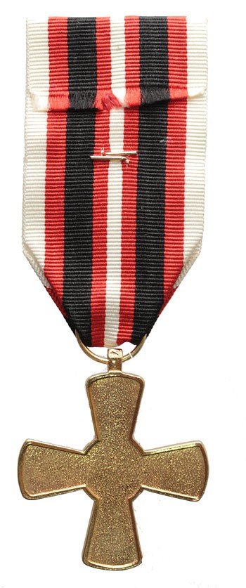 Krzyż &quot;ZA WOLNOŚĆ I NIEPODLEGŁOŚĆ&quot;