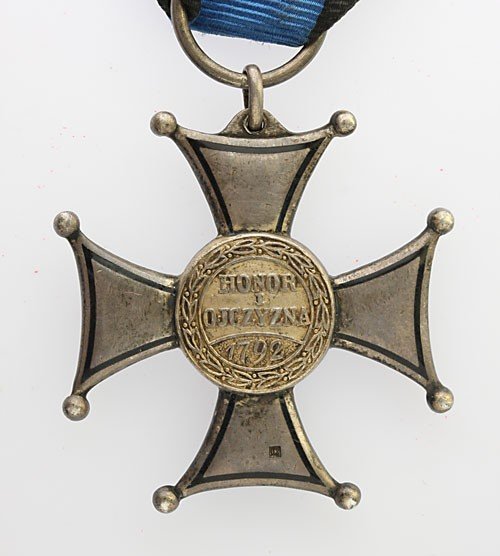 Virtuti Militari 5 klasy, Srebro. Krzyż wybity z matrycy W. Gontarczyka