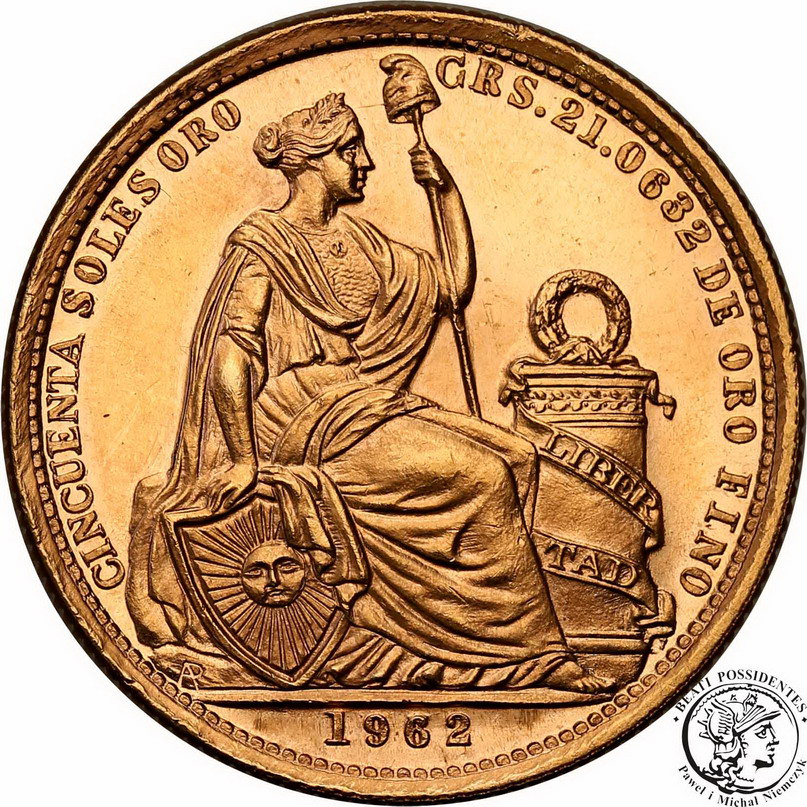 Золотые монеты 50 лет. Золотые монеты 900 года. Victoria Золотая монета. Маленькие античные золотые монетки.