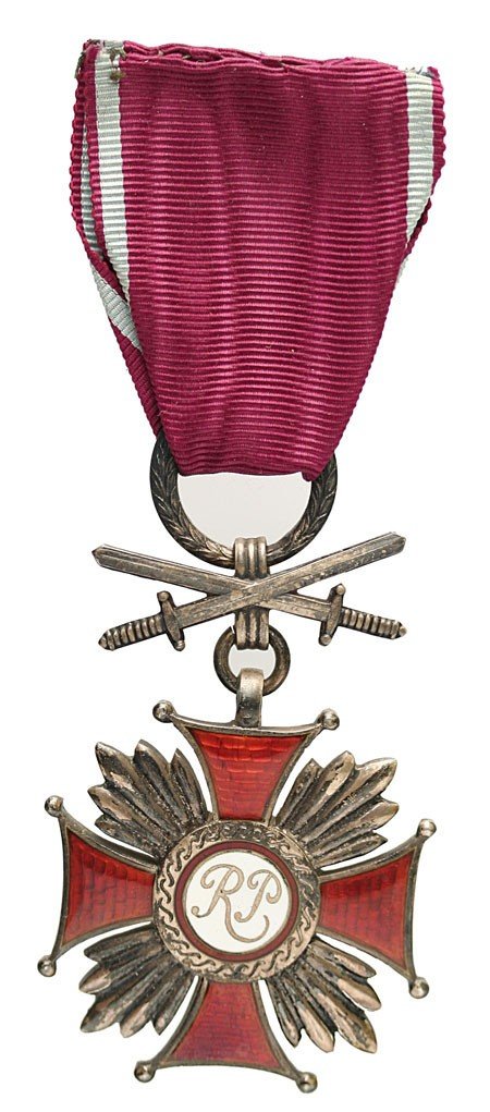 Srebrny Krzyż Zasługi z Mieczami, Spink&Son;